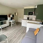 Rénové Centre Avec Balcon Et Wifi, Animaux Acceptés - Fr-1-555-106 * Aix-les-Bains